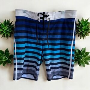 American Eagle Striped Swim Trunks Board Shorts‎ Beach Summer Medium